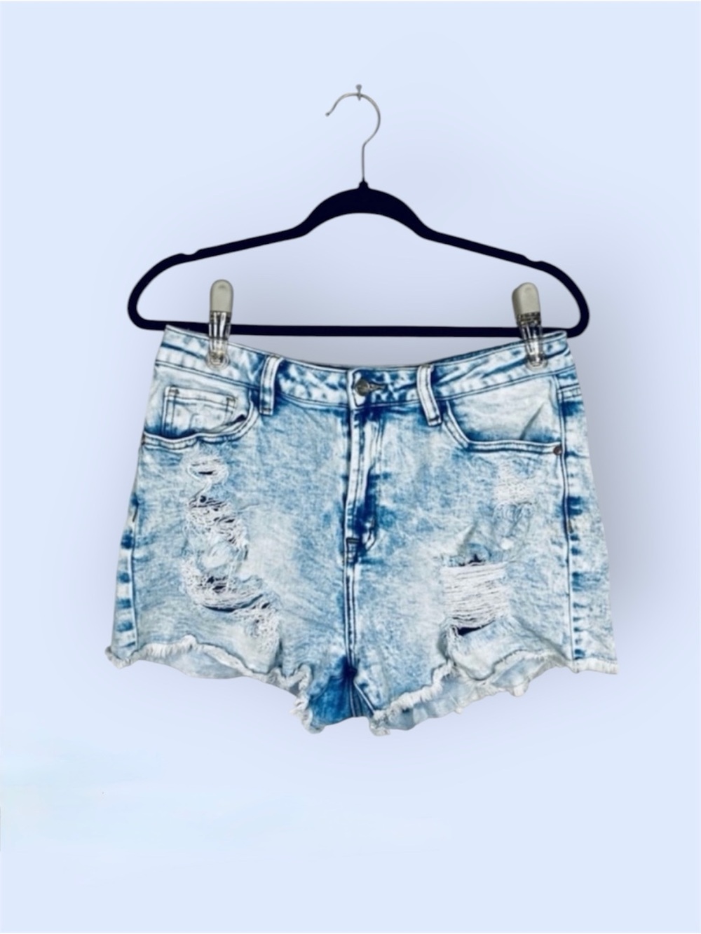 Signature I&M Jeans high waist light denim perfect distressed shorts size large